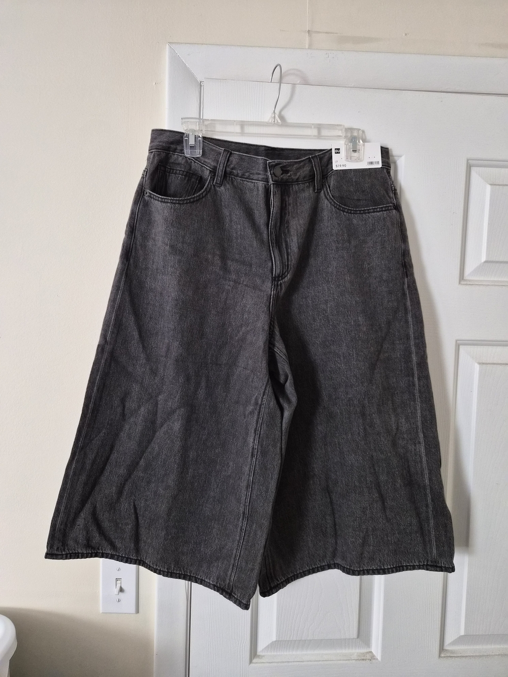 Wide-Leg Dark Gray Denim Jean Jorts